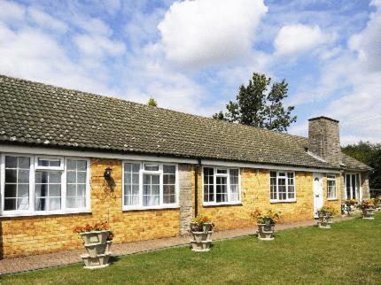 Stansted Inn Bishop's Stortford Buitenkant foto